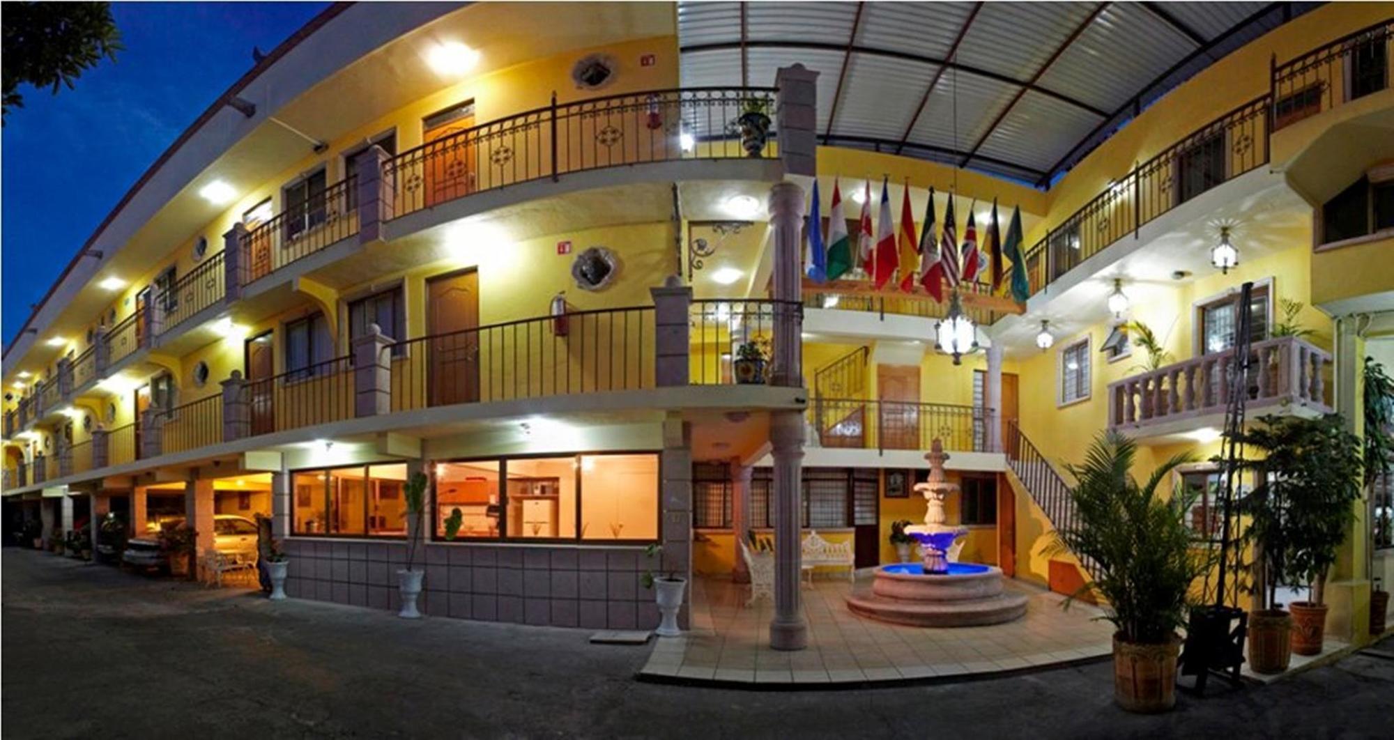 Hotel Rincon Tarasco Morelia Buitenkant foto
